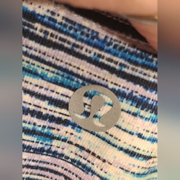 Lululemon Enhearten Tank Blurry Belle Multi Deep Zinfandel Blue White Purple | 8 - Picture 5 of 7